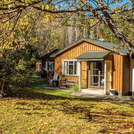 Alpine Adventure Holiday Park Ханмер-Спрингс Экстерьер фото
