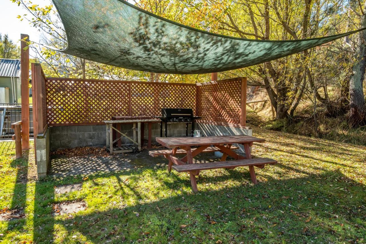 Alpine Adventure Holiday Park Ханмер-Спрингс Экстерьер фото