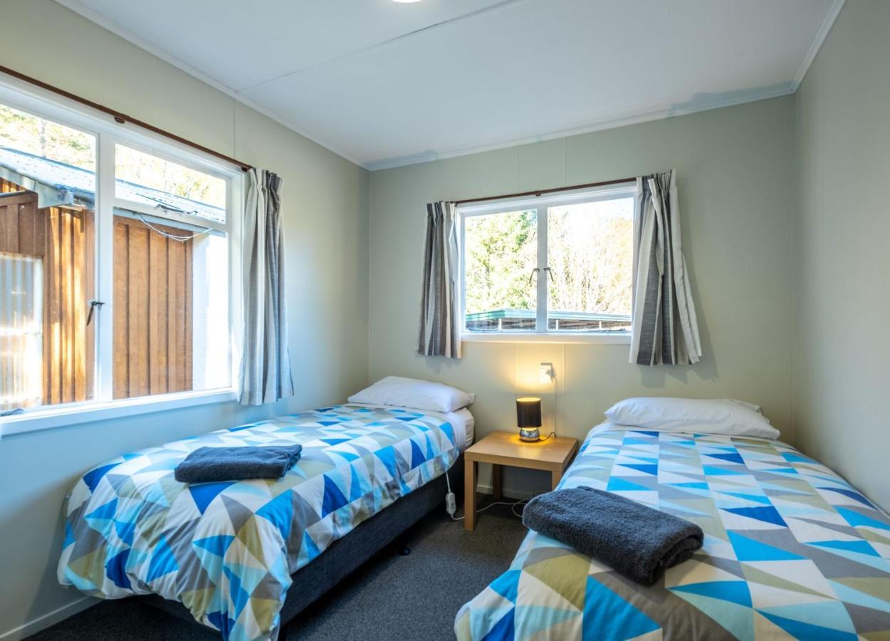Alpine Adventure Holiday Park Ханмер-Спрингс Экстерьер фото